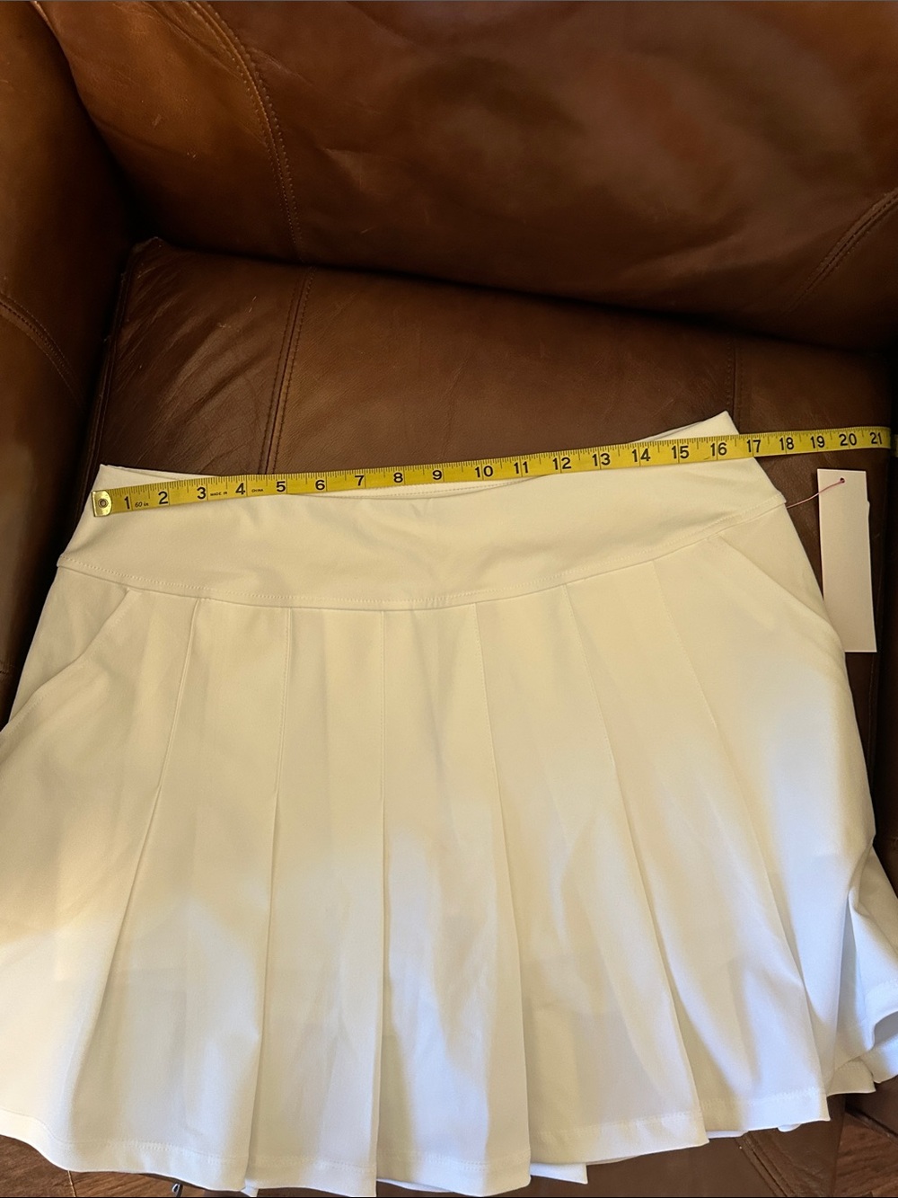 Lilly Pulitzer | NWT | UPF 50+ Luxletic Priska Skort - Size 12 - Picture 5 of 9